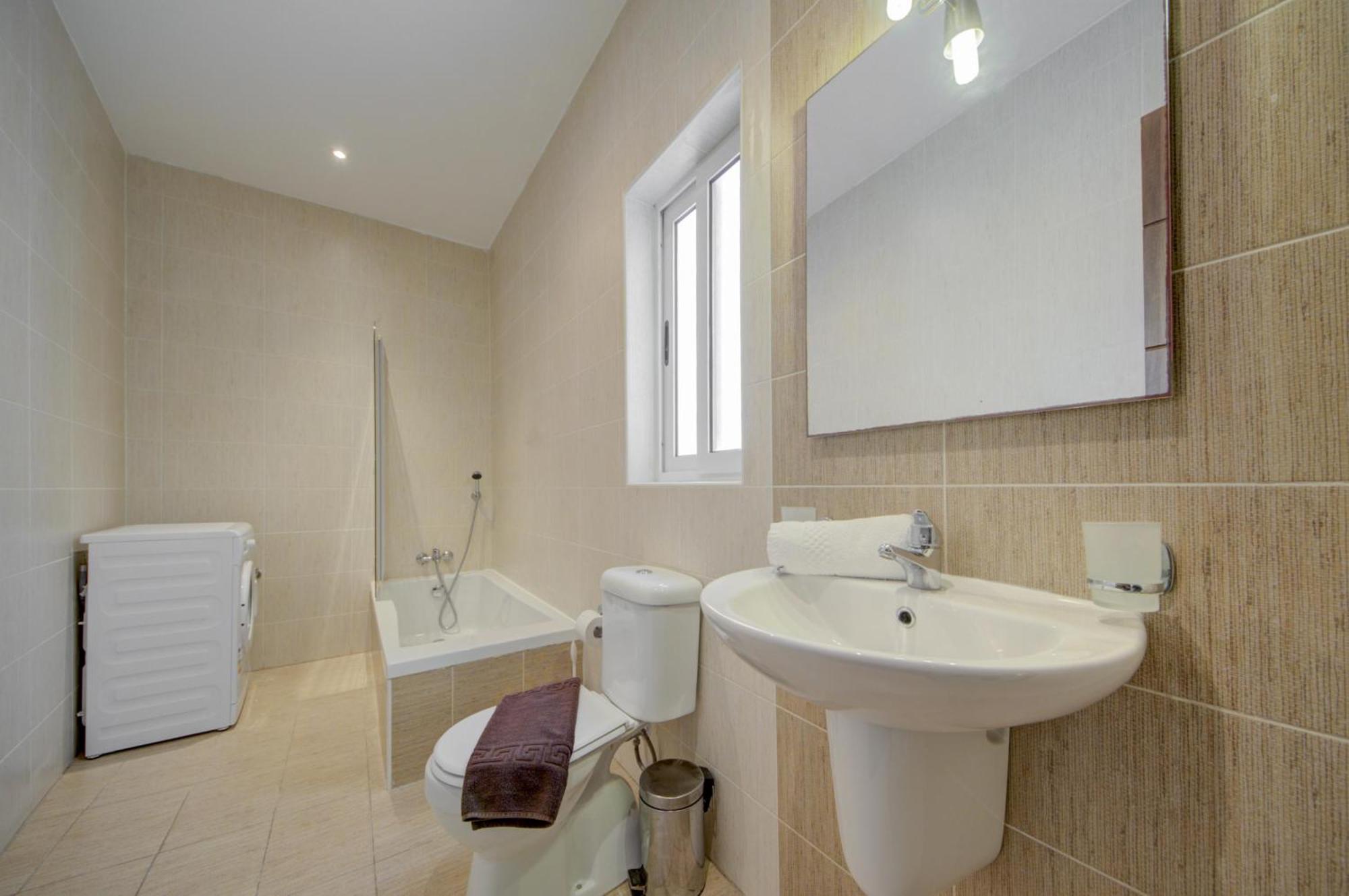 Sapphire Residences - Sliema 2 Bedroom Apartments With Views By Shortletsmalta Exterior foto